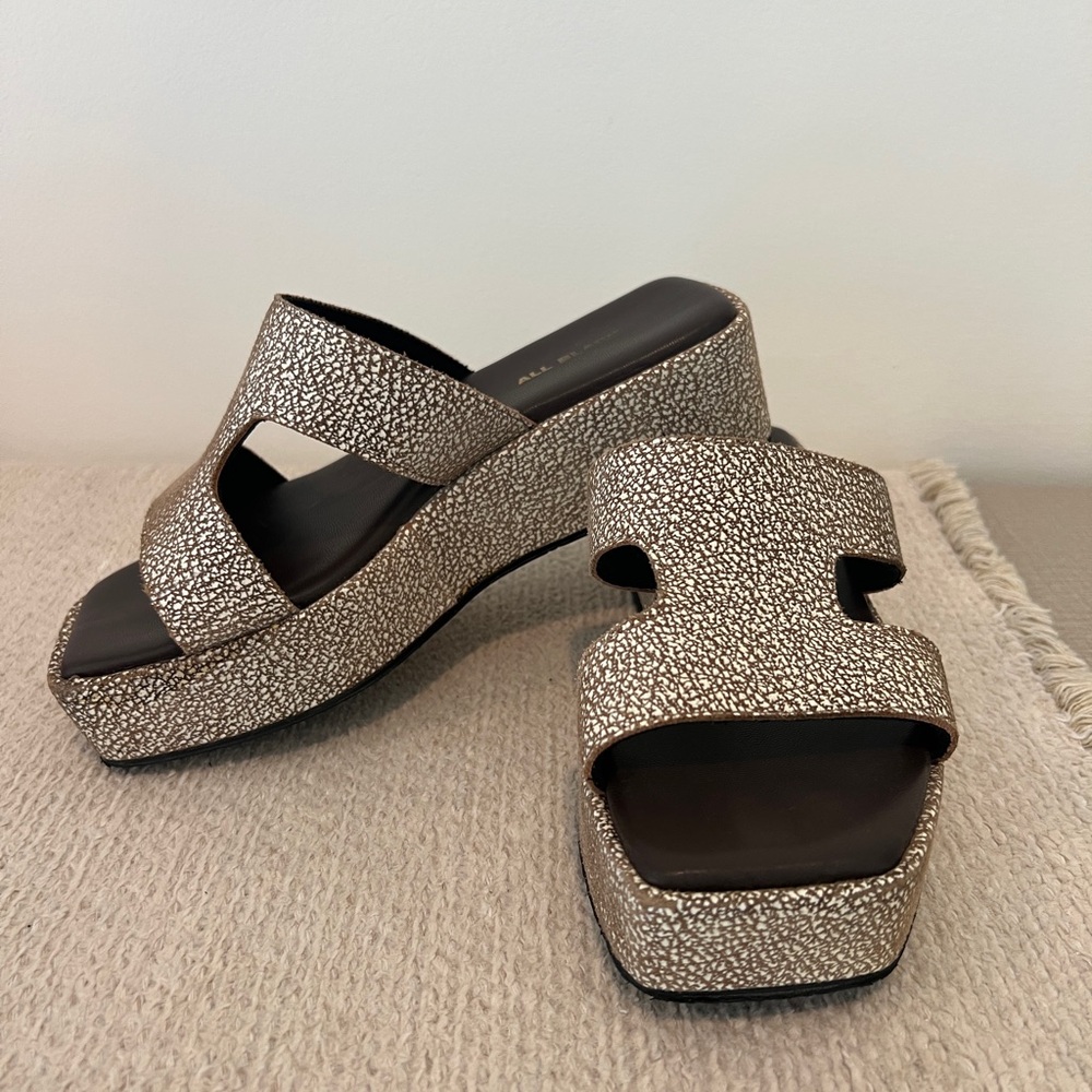 All Black Women's Platform Sandals